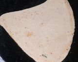 A picture of step 4 of Triangle chilli flakes parantha.