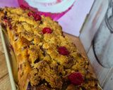 Une image de l'étape 6 de Cake croustillant à la rhubarbe et aux framboises 😃.