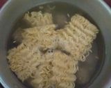 Foto langkah ke 1 dari resep Mie Nyemek ala Bu Restu.