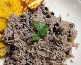 A picture of step 8 of Vegetarian Cuban Rice (Moros y Cristianos).