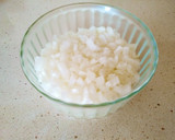 Foto del paso 2 de la receta: Tortilla de papas con cebolla y perejil