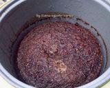 Foto langkah ke 7 dari resep Bolu karamel sarang semut rice cooker.