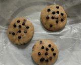 A picture of step 6 of Nutella stuffed cookies.
