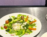 Foto del paso 10 de la receta: Merluza con verduras a la sal