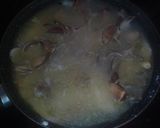 Foto del paso 3 de la receta: Acedías en salsa con almejas del pacifico