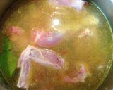 A picture of step 4 of Chicken soup(soto ayam).