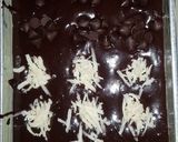 Foto langkah ke 6 dari resep Crispy Melt Brownie.