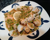 Foto del paso 11 de la receta: Merluza y salmón en salsa verde