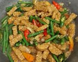 Foto langkah ke 6 dari resep TUMIS KACANG PANJANG + TEMPE SEDERHANA.