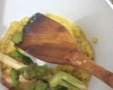 Foto langkah ke 3 dari resep Opor ayam telur.