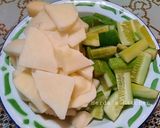 Foto langkah ke 1 dari resep Asinan Buah Bogor.