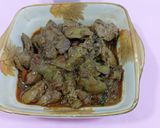 A picture of step 2 of Chicken liver masala.