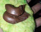 Foto langkah ke 5 dari resep Roti sobek pandan isi coklat.