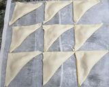 Foto del paso 3 de la receta: Triángulos de hojaldre y cabello de ángel