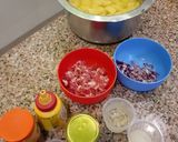 A picture of step 1 of Potatoes salad.