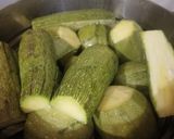 Foto del paso 1 de la receta: Calabacitas rellenas a la mexicana 👌🏼