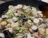 Foto langkah ke 4 dari resep Kwetiau Seafood Siram ala Solaria.