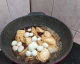 Foto langkah ke 5 dari resep Tahu Telur Puyuh Kuah Kecap.