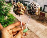 A picture of step 10 of Bread pops.