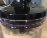 Foto del paso 1 de la receta: Postre en vasitos de piña al brandy
