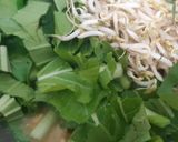Foto langkah ke 4 dari resep Mie Kwetiau Kuah.
