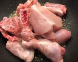 A picture of step 1 of Murgh Handi or Chicken Handi.