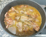 Foto del paso 3 de la receta: Galtes de porc desossades amb préssecs i salsa de Porto i Vermut
