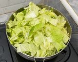 Foto langkah ke 3 dari resep Tumis Sawi Putih.