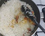 A picture of step 6 of Tum yum Sausages rice.