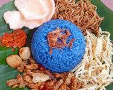 Foto langkah ke 7 dari resep Nasi Gurih Bunga Telang Rice Cooker.
