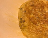 Foto del paso 10 de la receta: Tortilla de patatas del cocido y cebollita roja