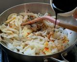 Foto langkah ke 3 dari resep Kwetiaw goreng.