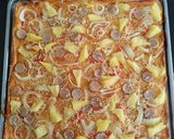 Foto langkah ke 8 dari resep Thin & Crispy Hawaiian Pizza.