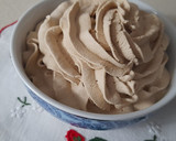 Foto del paso 3 de la receta: Crema de moka -para el Roscón de Reyes-