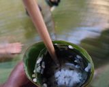 Foto langkah ke 2 dari resep Lupis Ketan Santan.