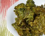 A picture of step 7 of Kale Chips.