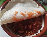 Foto del paso 5 de la receta: Enchilada picante de frijoles, carne y queso🔥