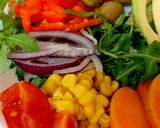 A picture of step 1 of My Chicken,Sriacha flavour salad Bowl 😚Mainmeal #Eattherainbow.