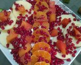 A picture of step 4 of Apple papaya salad.