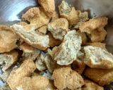 A picture of step 3 of Churma laddoo.