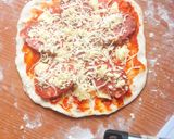 Hình bước làm 4 của món Pizza đế giòn
