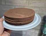 Foto langkah ke 3 dari resep Chocolate Strawberry Milles Crepes.