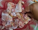Foto langkah ke 1 dari resep Ayam Goreng Tepung Crispy.