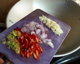 Foto langkah ke 1 dari resep 35. Oseng Terong Kecap.
