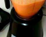 A picture of step 3 of Papaya Carrot Smoothie.