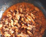 Foto langkah ke 2 dari resep Balado Kerang Basah.