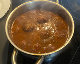 Foto del paso 4 de la receta: Albóndigas al vino tinto y arroz blanco