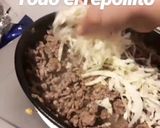 Foto del paso 3 de la receta: Relleno de carne para empanada pirok o rollitos primavera o gyozas