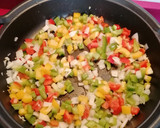 Foto del paso 2 de la receta: Timbal de verdura con garbanzos y atún