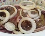 Foto del paso 2 de la receta: Chuleta de Res Encebollada (fácil de hacer)